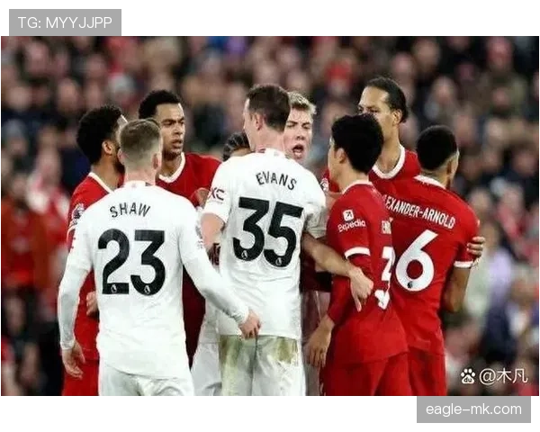 马奎尔防守站位显著提升,曼联后防稳固性增强球队信心大增 马奎尔防守站位显著提升,曼联后防稳固性增强球队信心大增