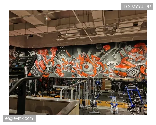 杜兰特这训练强度，凌晨四点健身房打卡是日常？